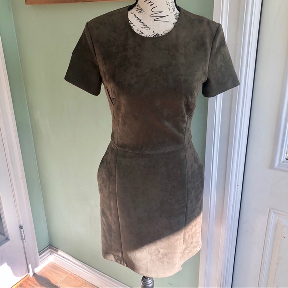 ❣️ FINAL SALE 🤍 NWT French Connection “Suedette” faux suede dress - Picture 1 of 9
